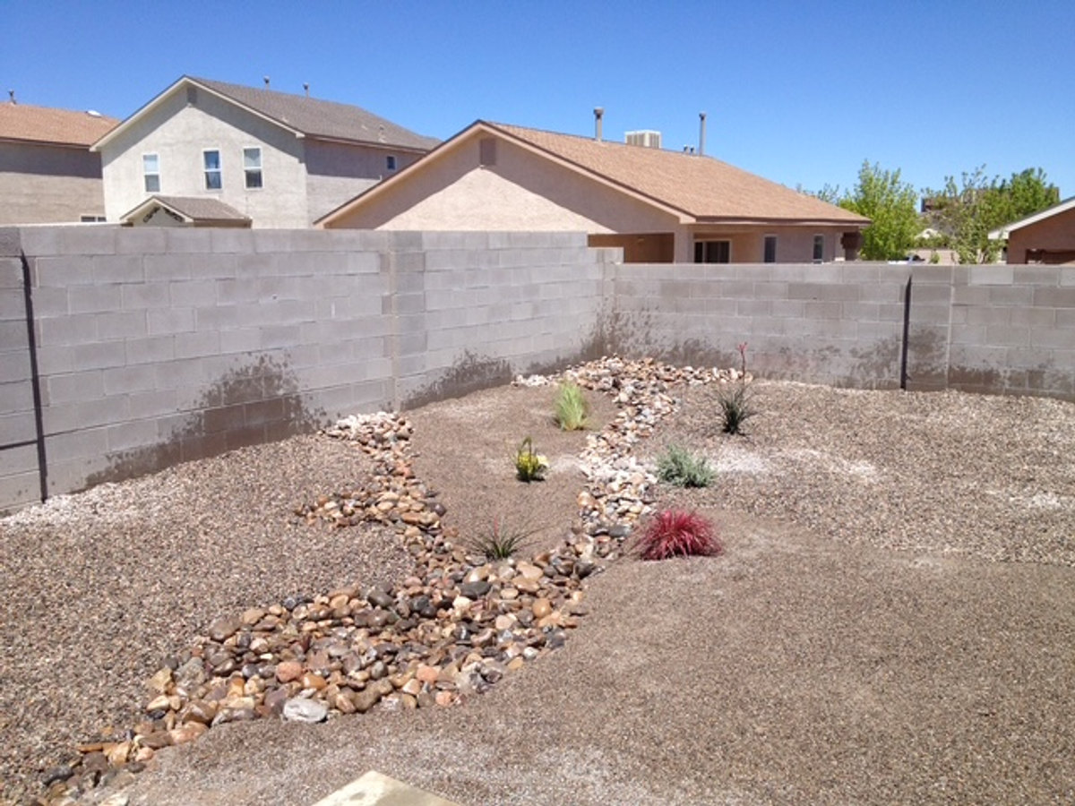 Proyecto de paisajismo terminado por Perfection Landscaping & Design, foto 6