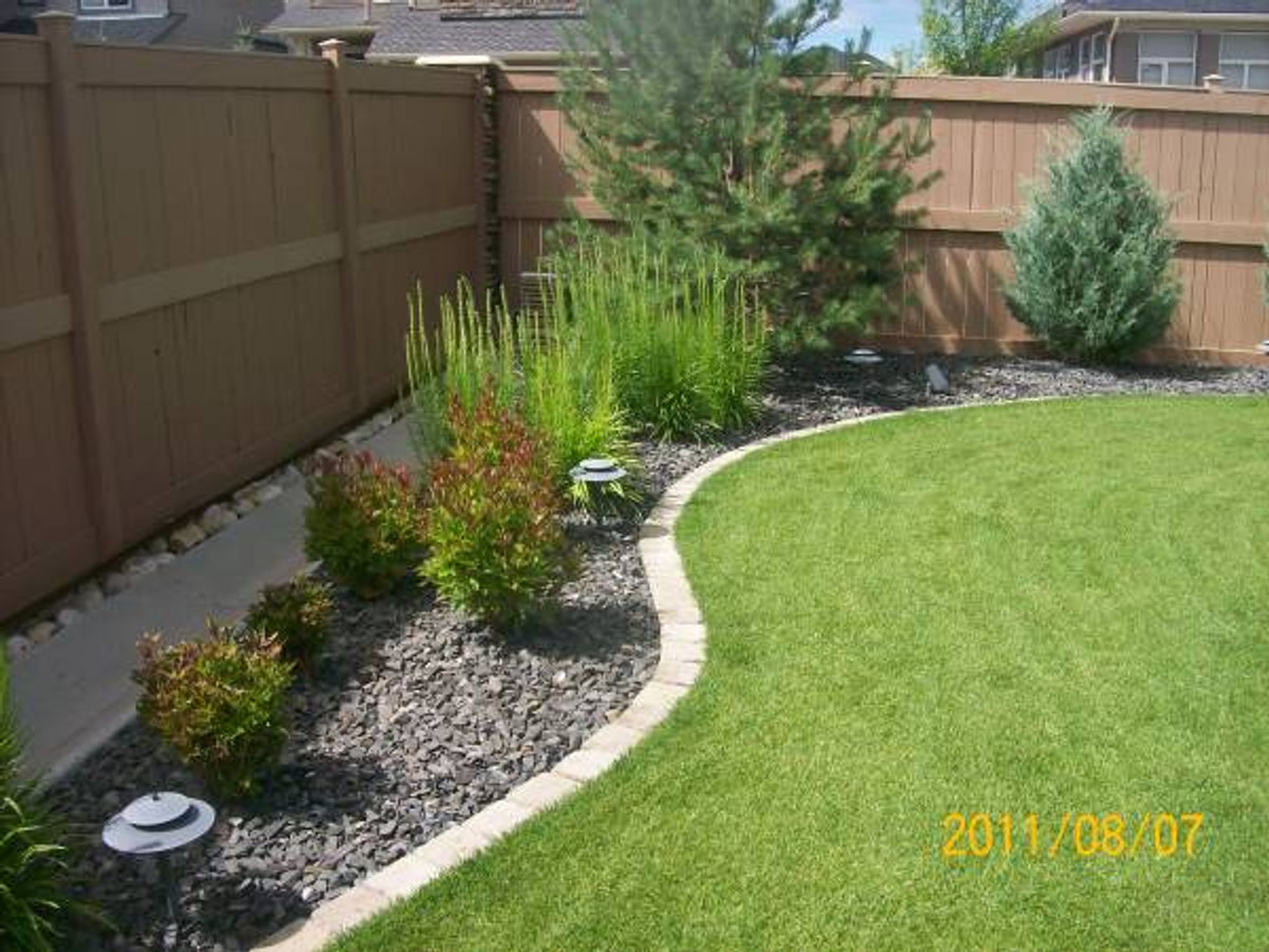 Proyecto de paisajismo terminado por Perfection Landscaping & Design, foto 12